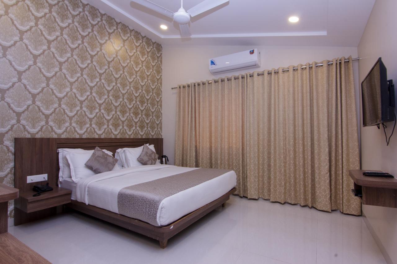 Sunshine Resort Lonavala Exterior foto